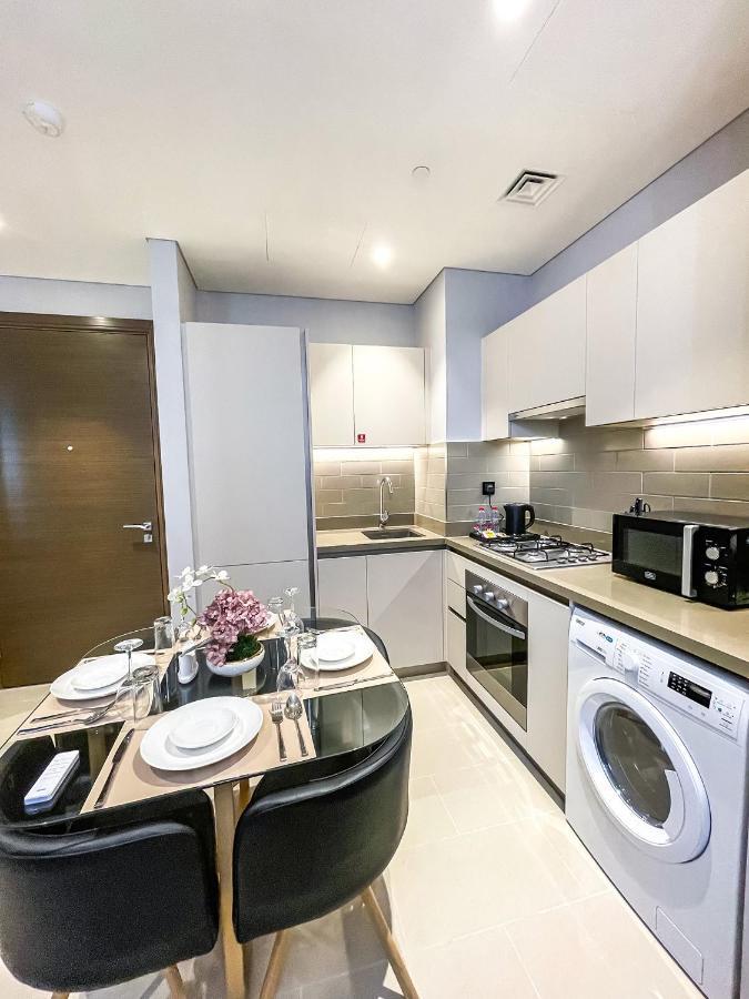 Stay By Latinem Luxury 1Br Holiday Home Cv A207 Near Burj Khalifa Dubai Exterior foto