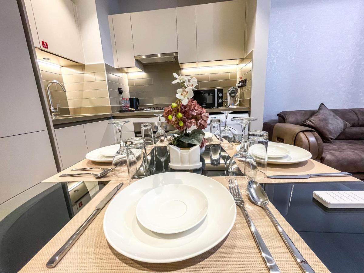 Stay By Latinem Luxury 1Br Holiday Home Cv A207 Near Burj Khalifa Dubai Exterior foto